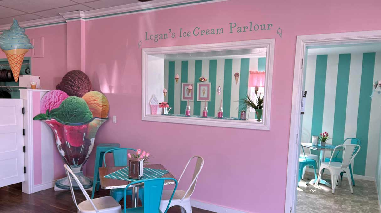 Lickety Splitz Ice Cream Shop 6