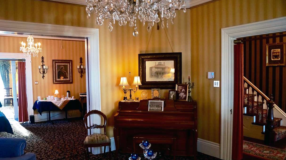 MacKinnon Cann Inn 3