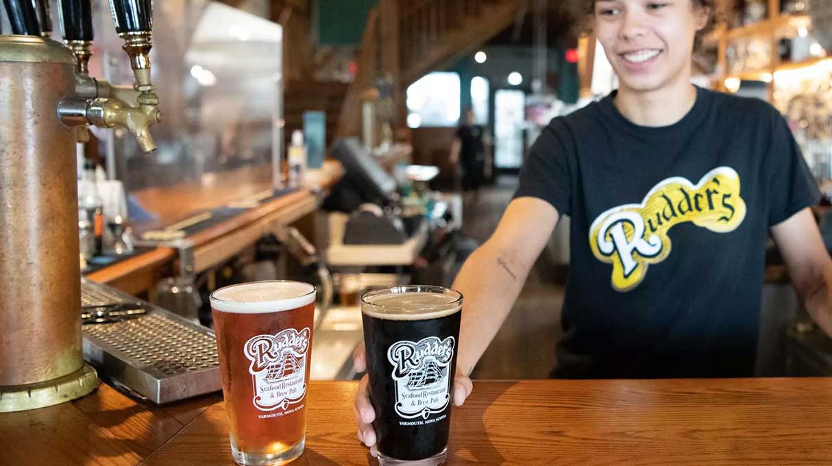 Rudder’s Seafood Restaurant & Brew Pub 17