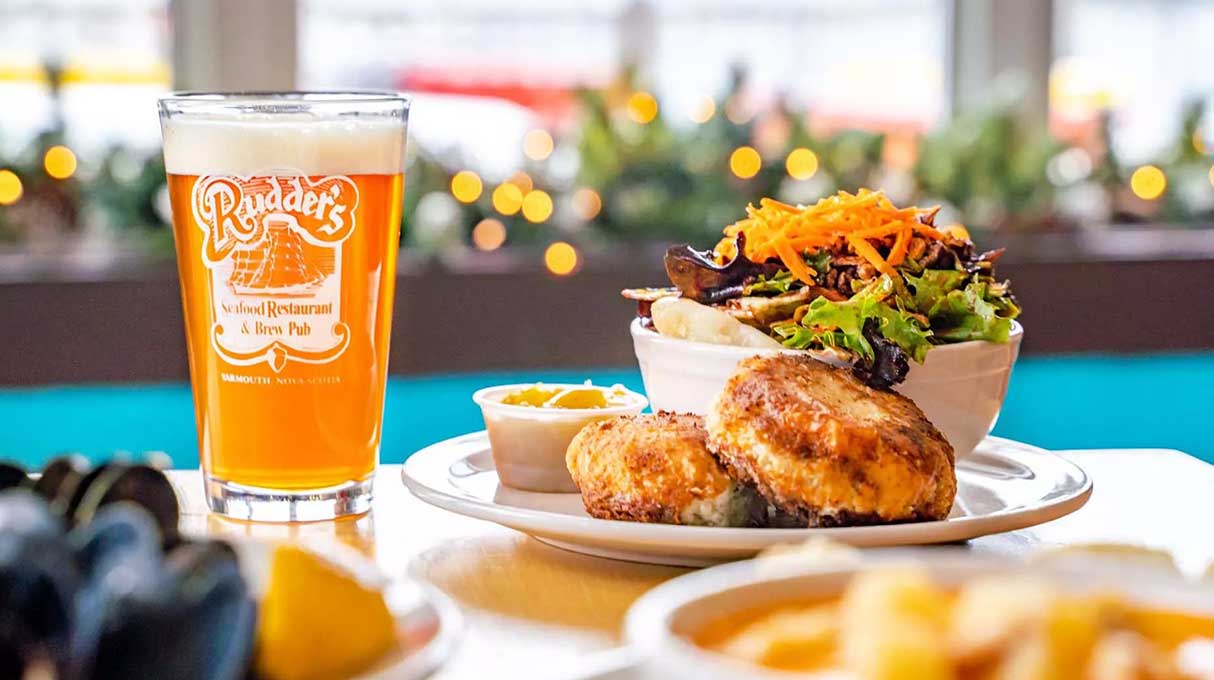 Rudder’s Seafood Restaurant & Brew Pub 18
