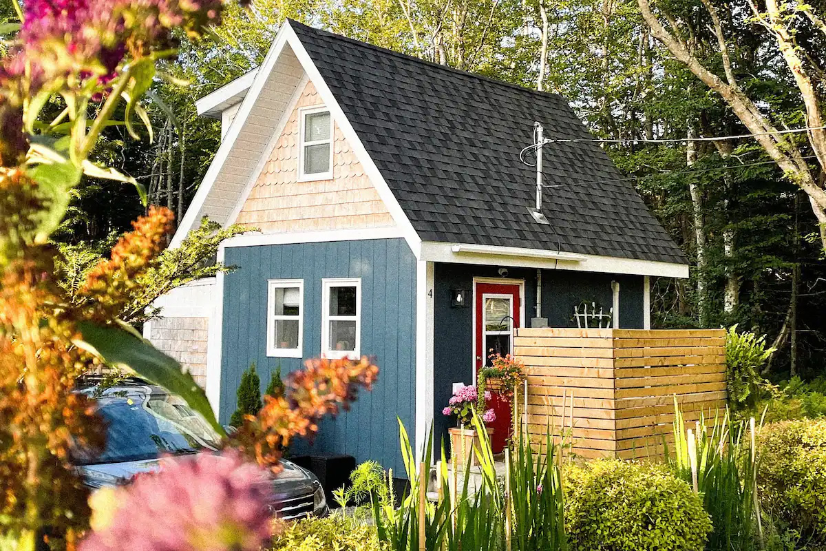Hummingbird House