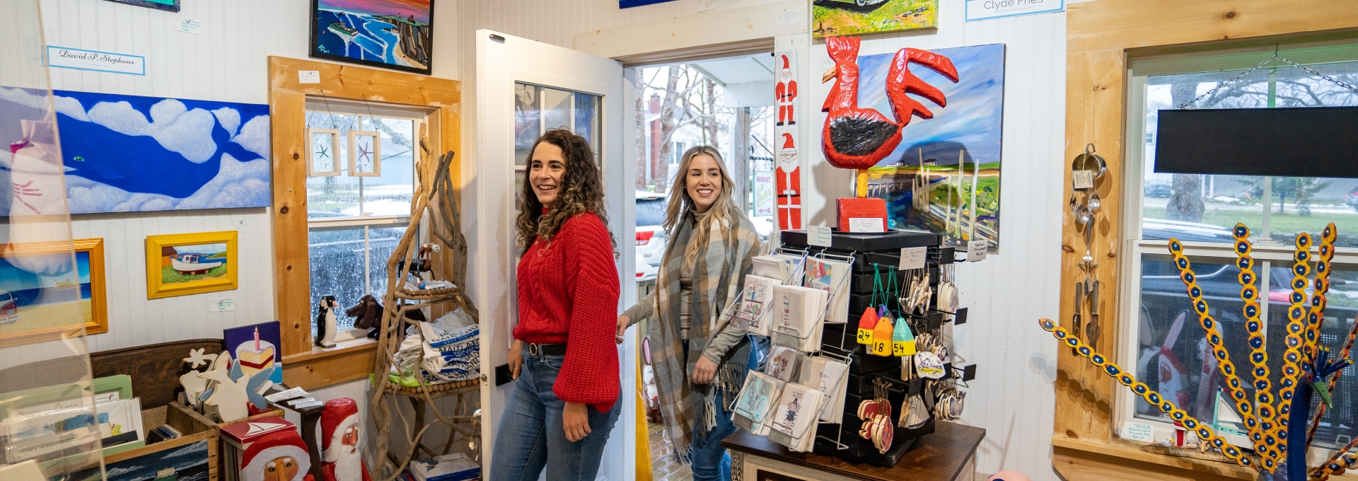 Galleries & Local Artisans