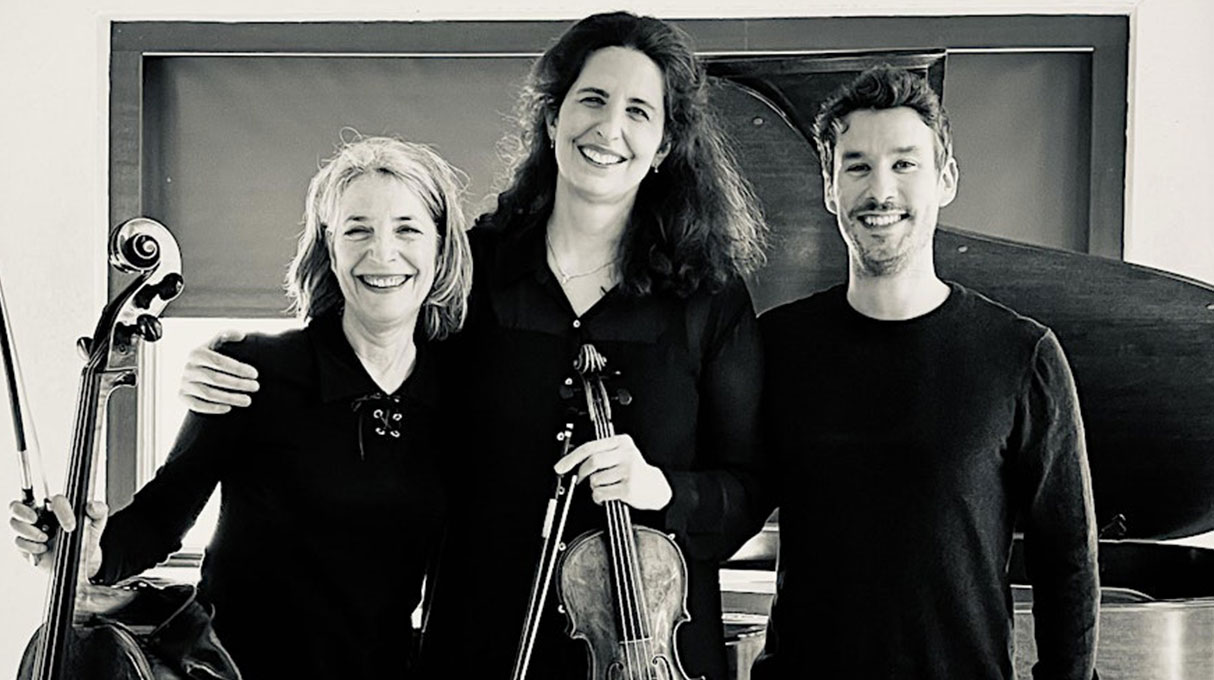 Hear! Here! Society presents The Callista Trio